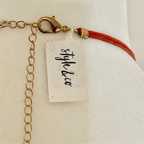 NWT Style & Co red resin statement retro necklace🎉❤️ - Picture 9 of 10